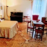 De Rubeis Florit Country house