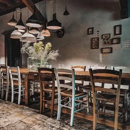 Kır Evi De Rubeis Florit